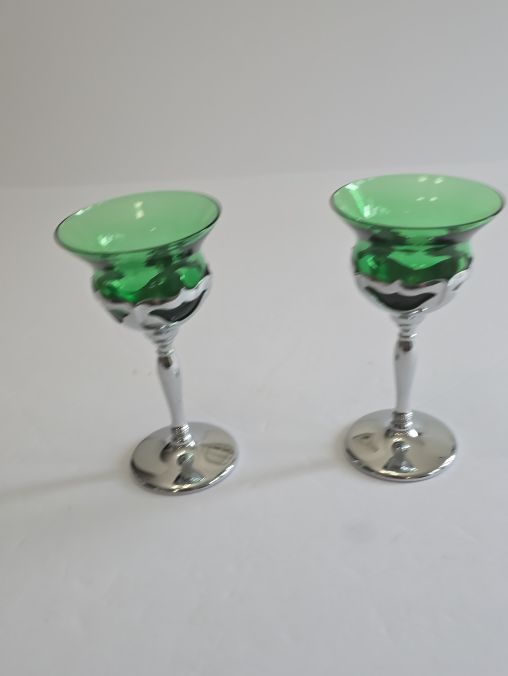 Vintage Farber Bros Krome Kraft Set Of 2 Green Cocktail Glasses Chrome Stem